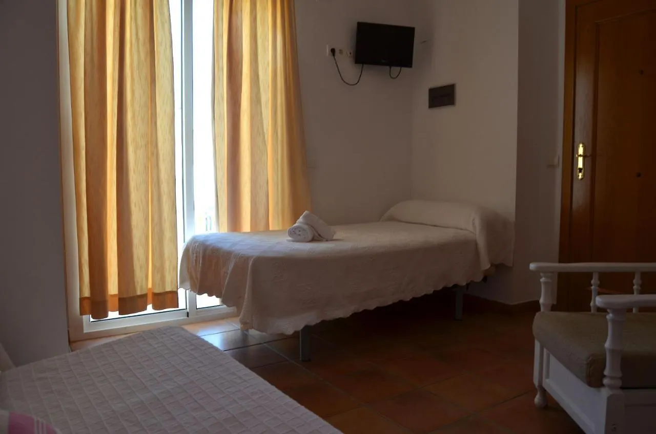 فندق Hostal Dona Antonia Punta Umbría